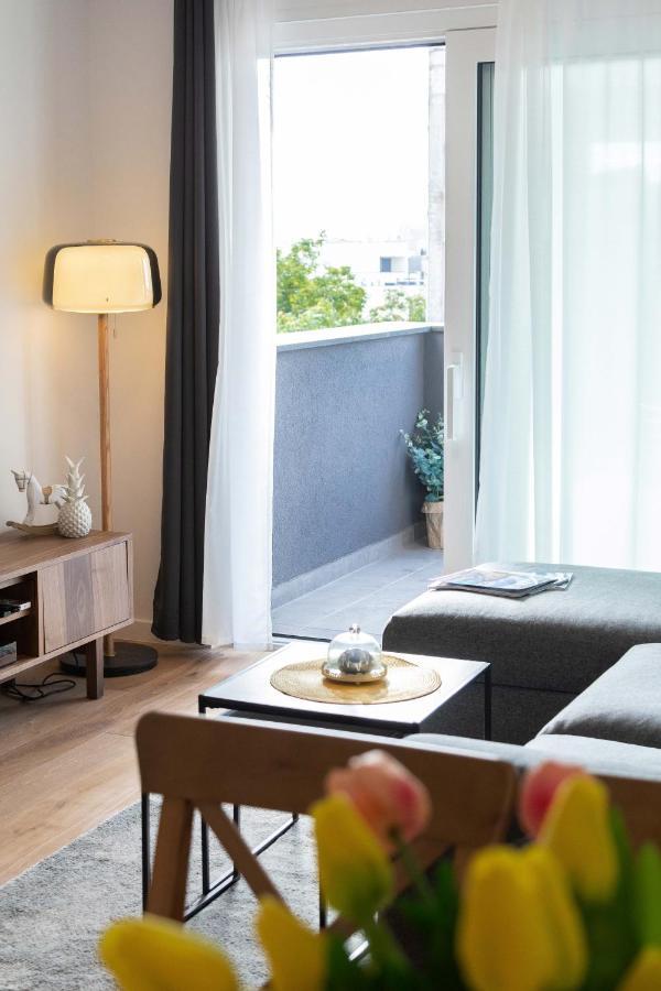 Design 2Bdr Apartment With Balcony- Free Parking Zagreb Exterior photo